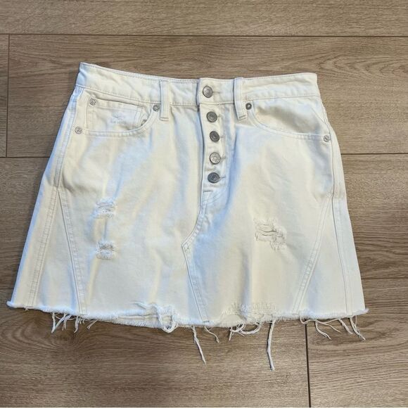 We the Free People White Denim Distressed Button Fly Raw Hem Skirt Size 28 - Picture 2 of 6